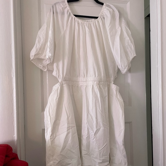 Old Navy White Waist-Defined Puff-Sleeve Cotton-Poplin Side-Cutout Mini Dress - Picture 2 of 6